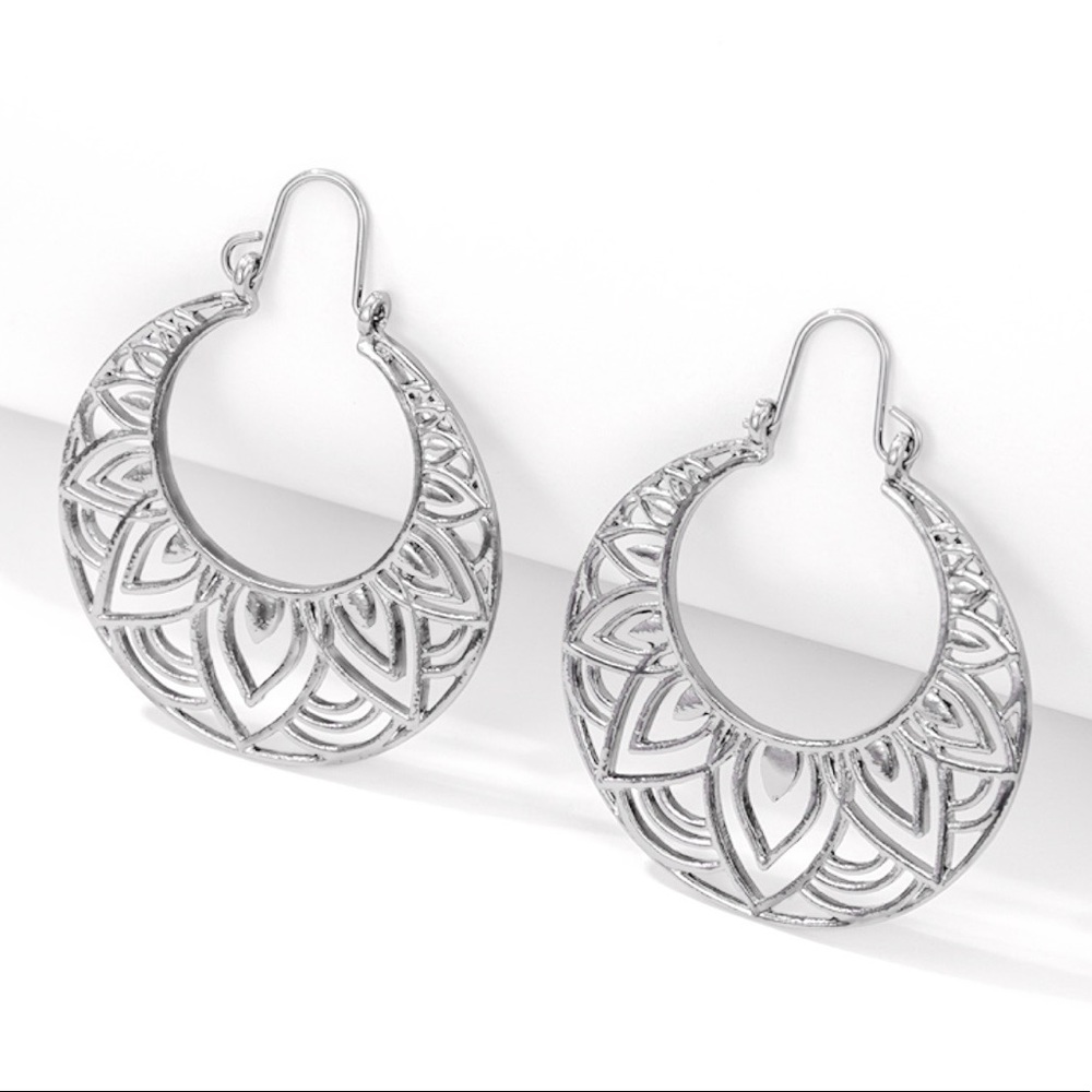 Any 2/$20! Silver Boho Cut-Out Hoop Earrings - Picture 3 of 6